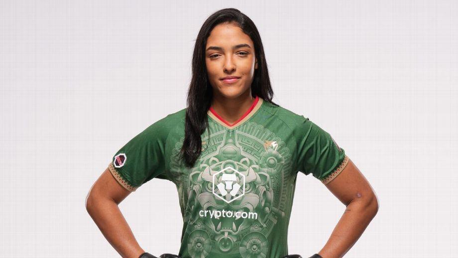 开云体育-19岁爱丽丝-佩雷拉将迎来UFC首秀，三年前才接触格斗训练