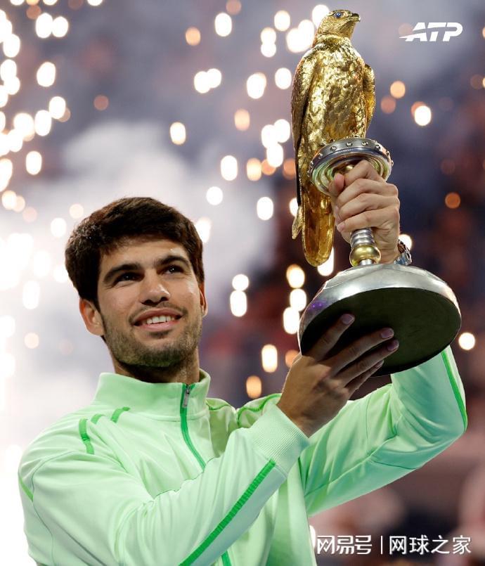 开云体育APP下载-强势回归！37岁张帅晋级梅里达女单正赛